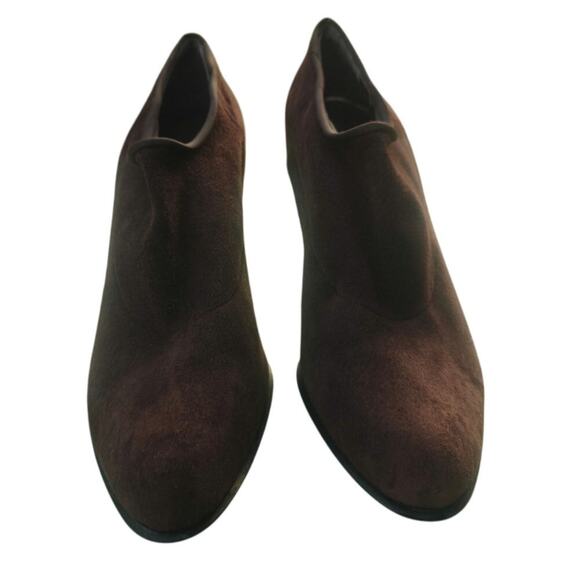 Brown Suede Stuart Weitzman ankle booties sz 9 fits 8.5 - Picture 2 of 8